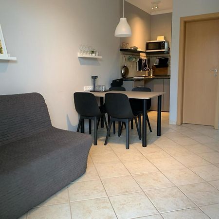 Balatonlelle Apartmanhaz Luaran gambar