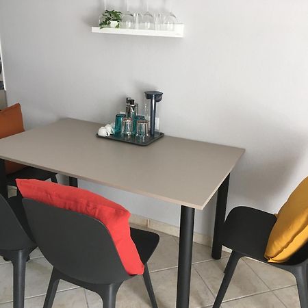 Balatonlelle Apartmanhaz Luaran gambar