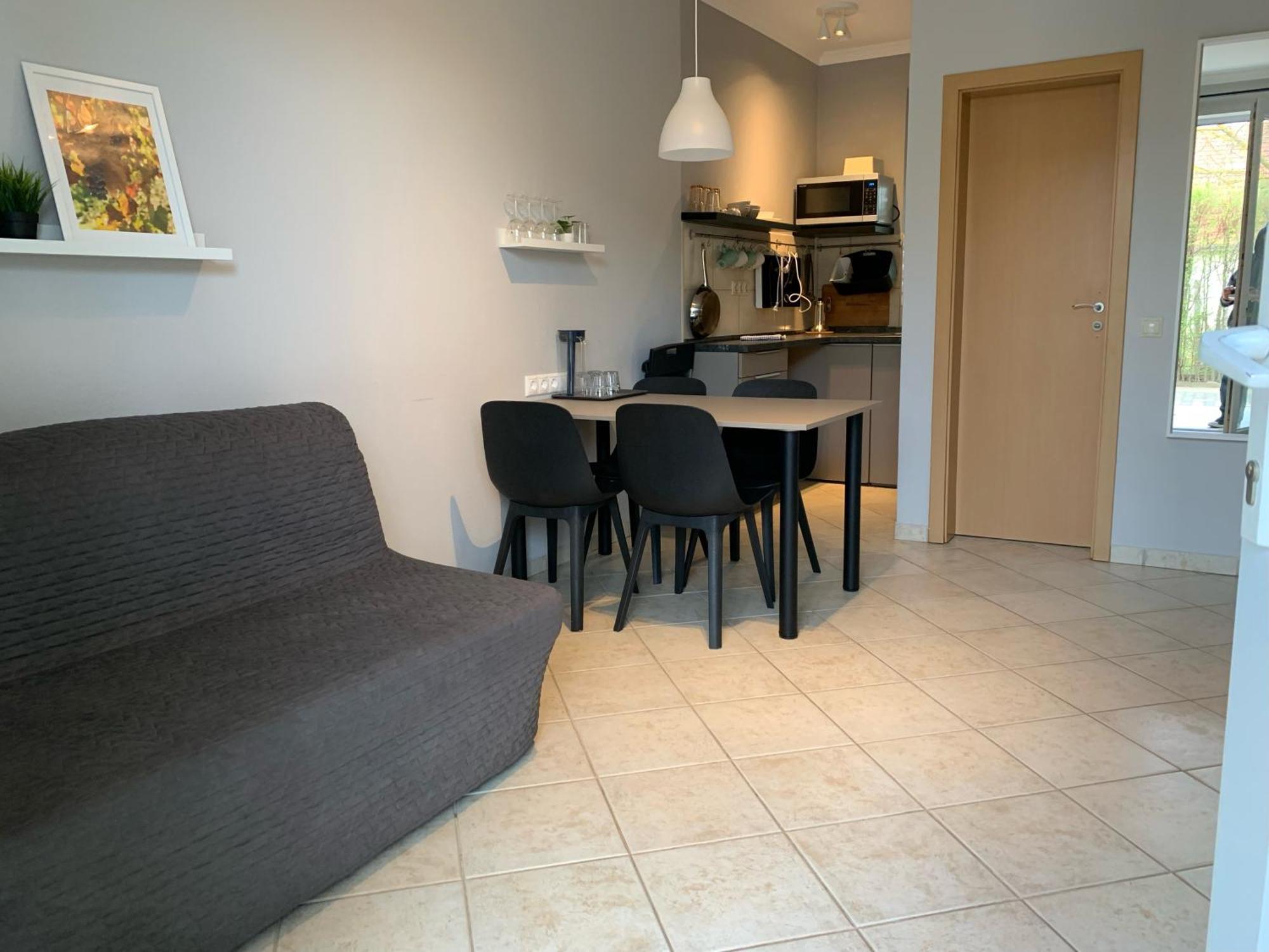 Balatonlelle Apartmanhaz Luaran gambar
