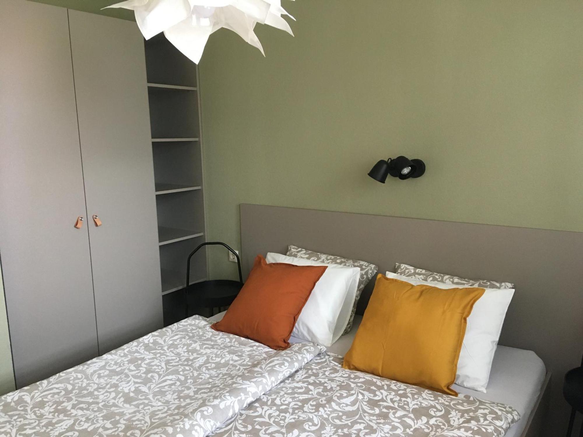 Balatonlelle Apartmanhaz Luaran gambar
