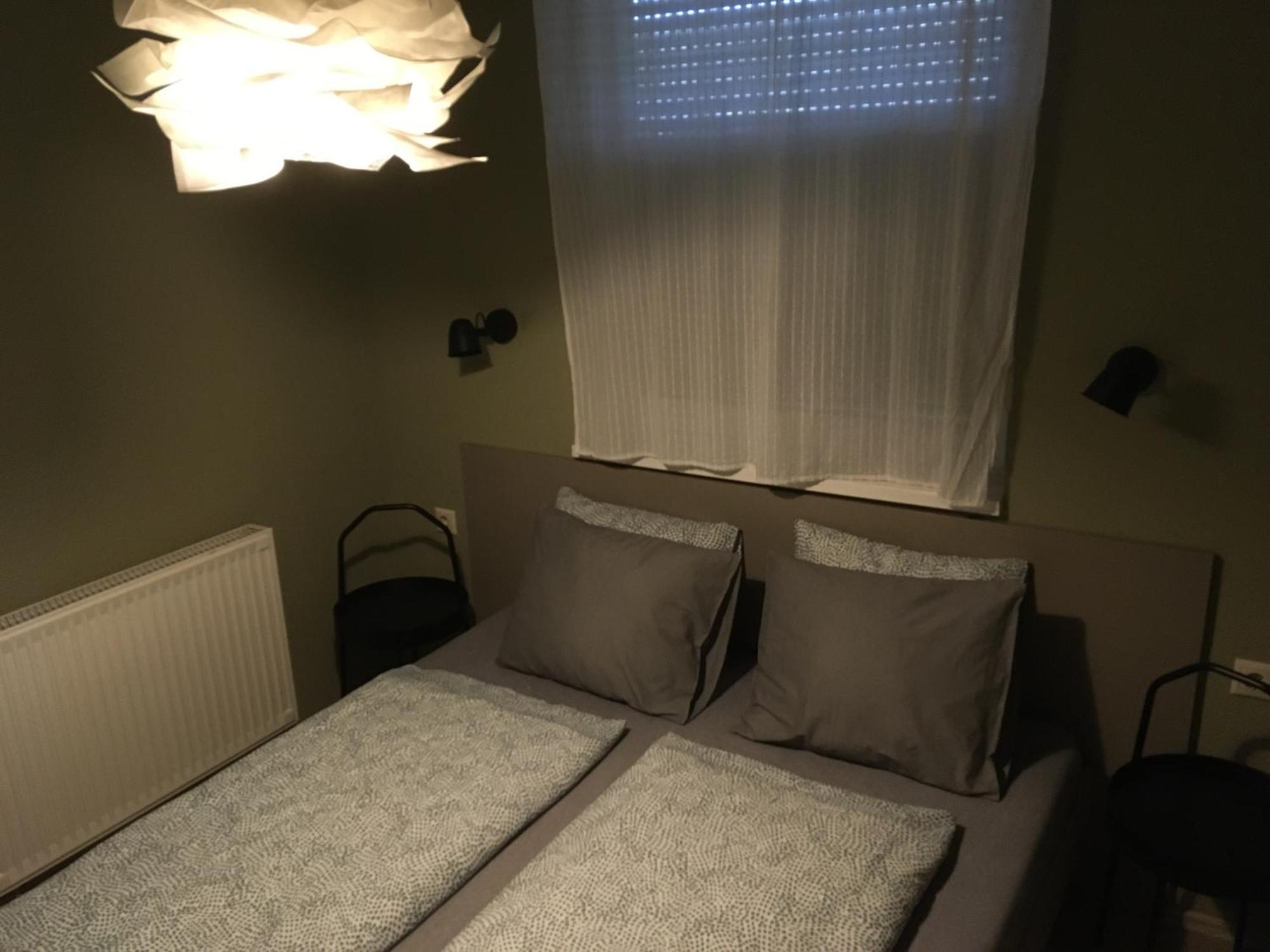 Balatonlelle Apartmanhaz Luaran gambar